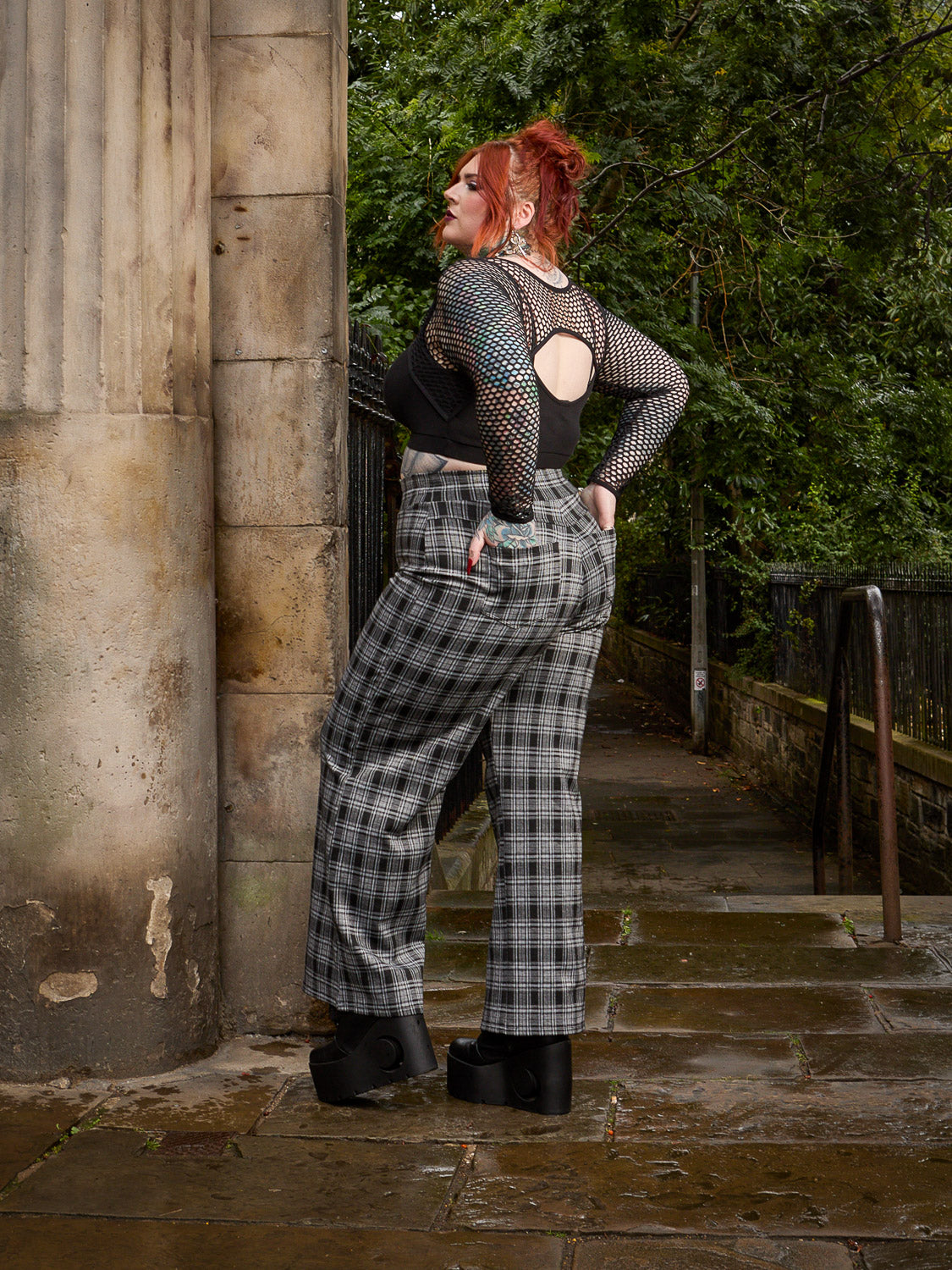 Plaid Wide-Leg Trousers - Black & Grey