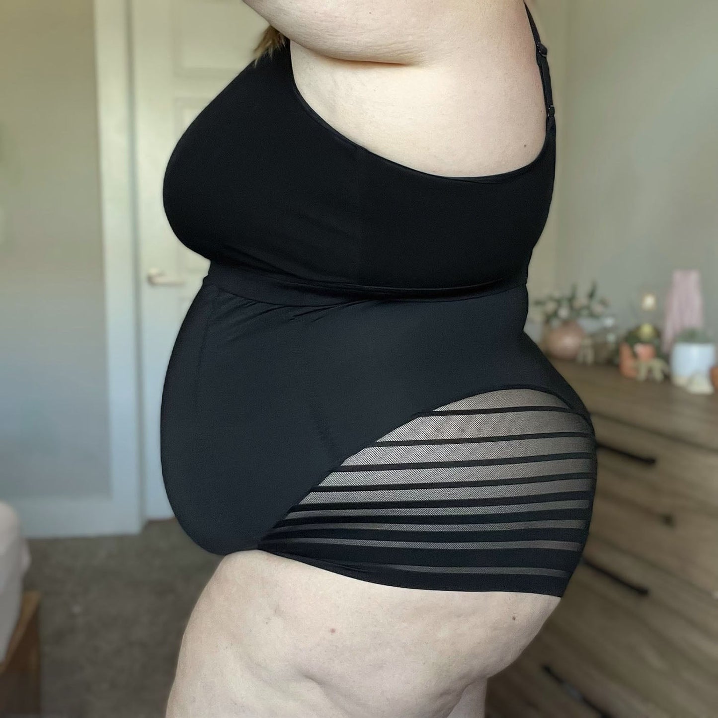 Smoothwear Super High Waist Knickers - Black