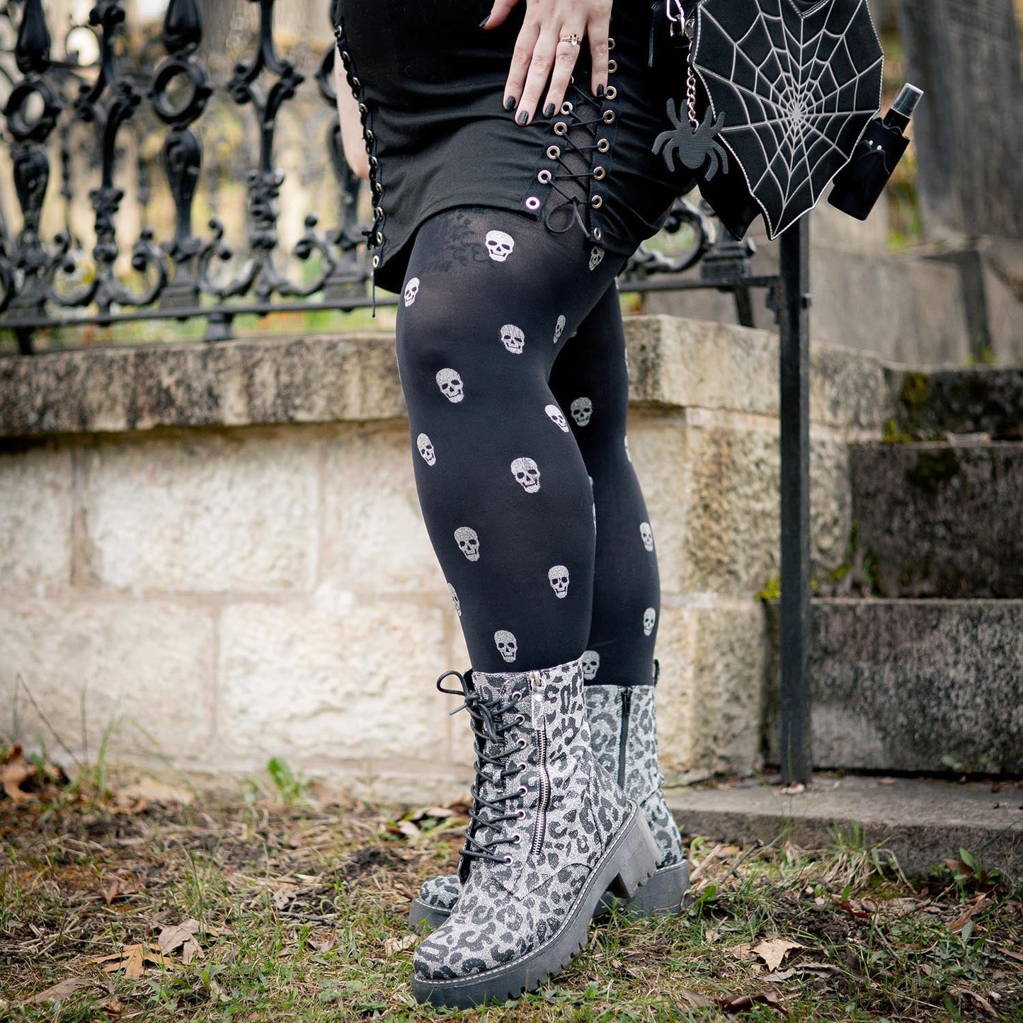 Pattern Tights - Sparkle Skulls
