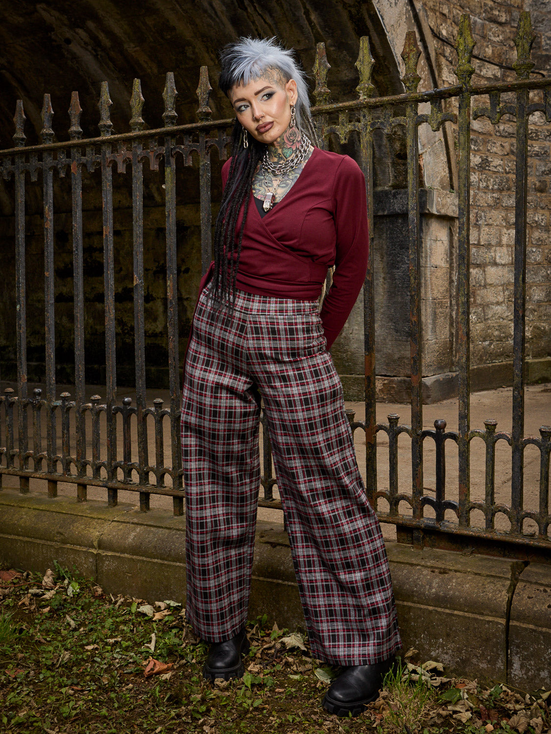 Plaid Wide-Leg Trousers - Bonnie
