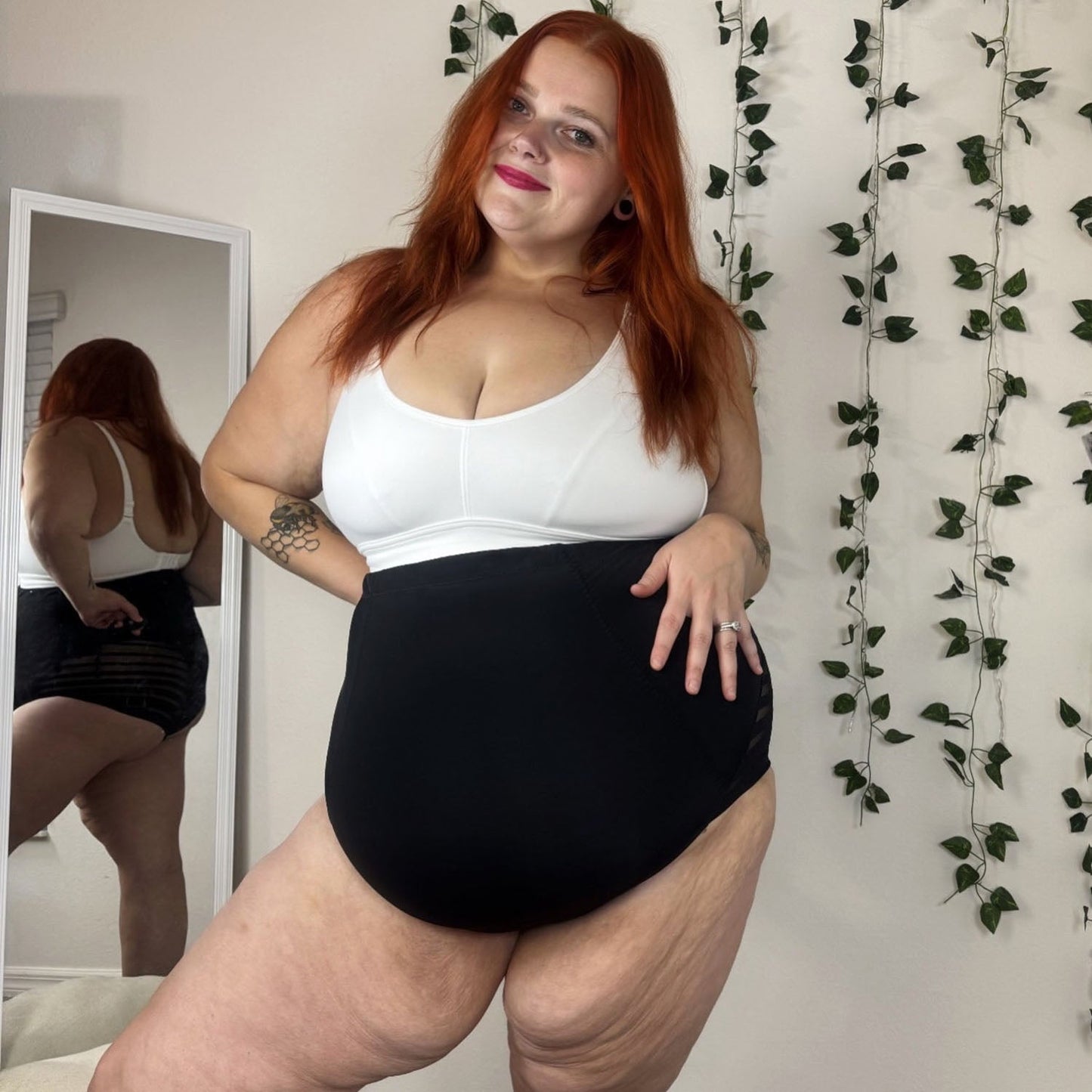 Smoothwear Super High Waist Knickers - Black