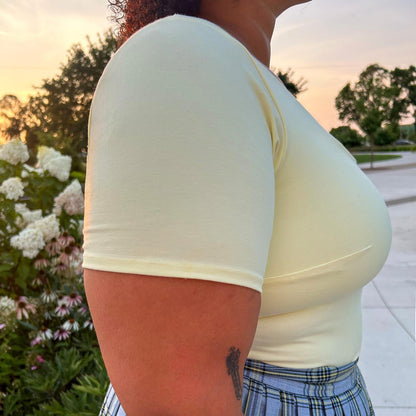 Short Sleeve Cotton Bodysuit - Butter