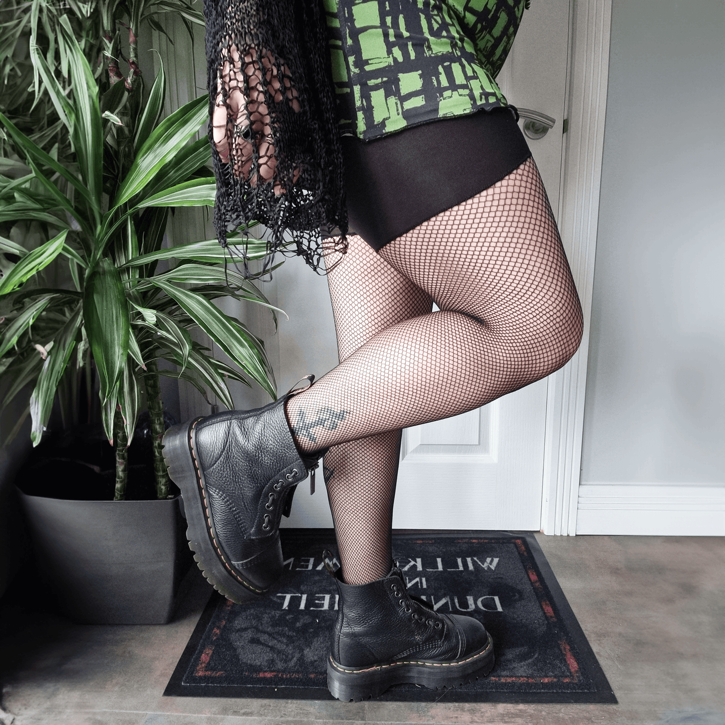Thighs the Limit Fishnets - Black