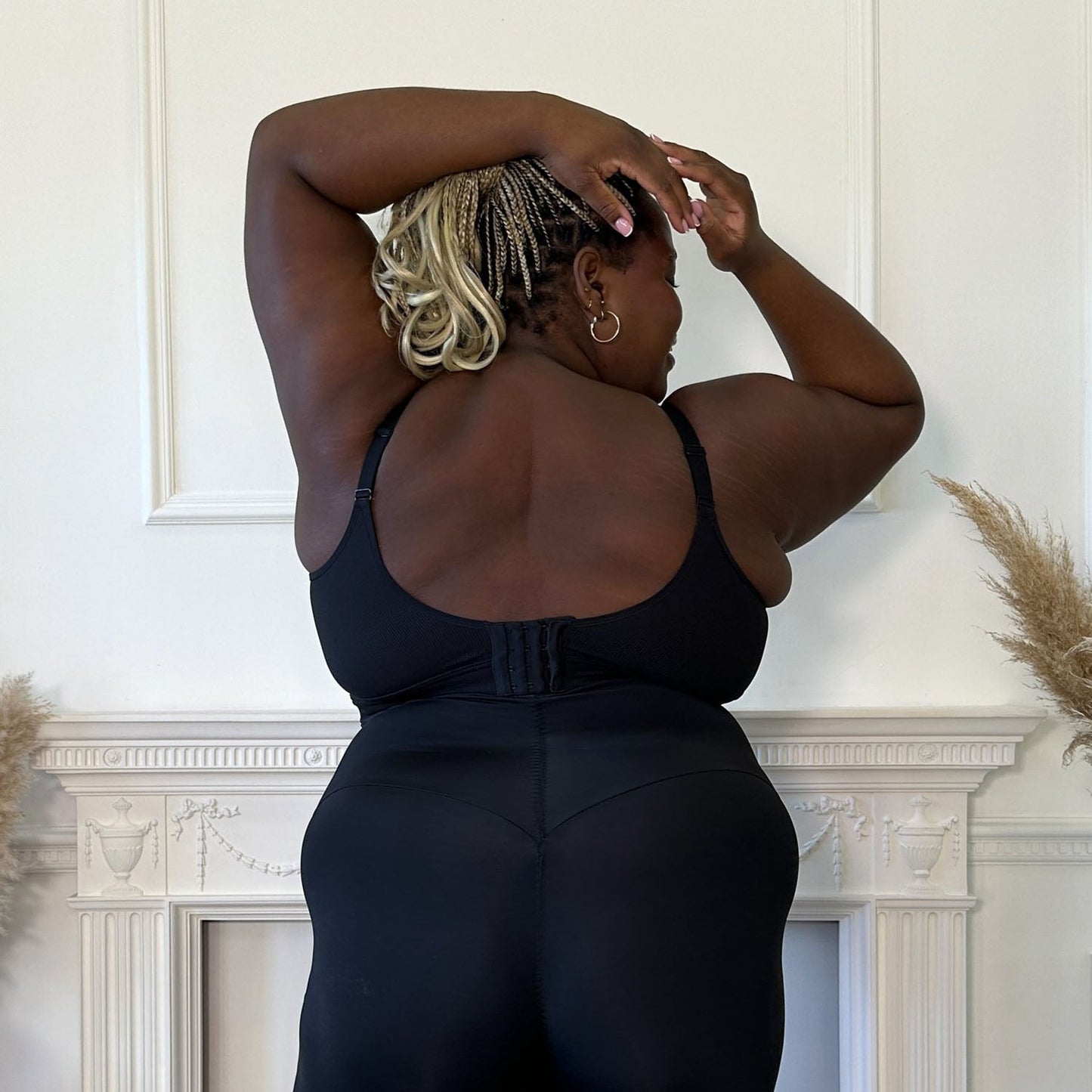 Smoothwear Super High Waist Shorts - Black