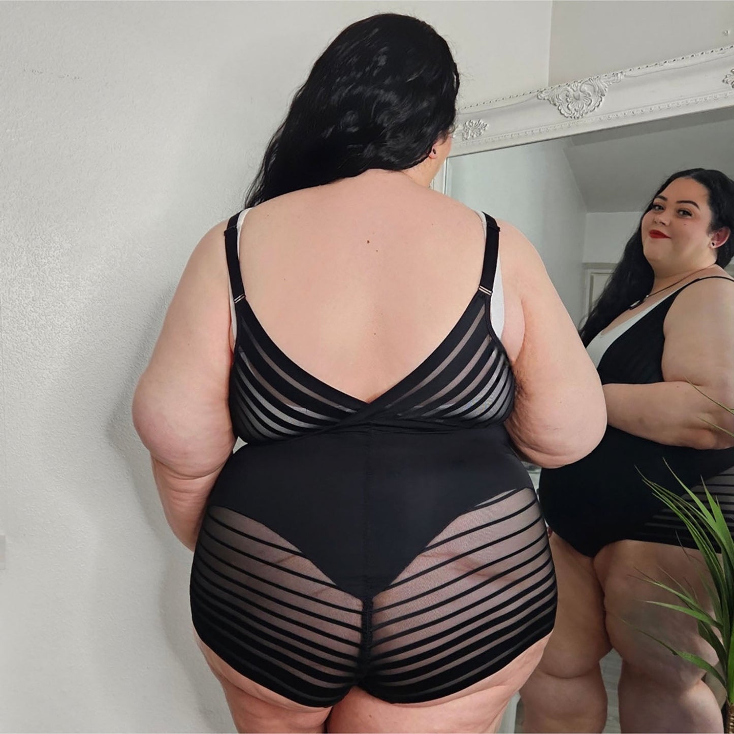 Smoothwear Open Bust Bodysuit - Black