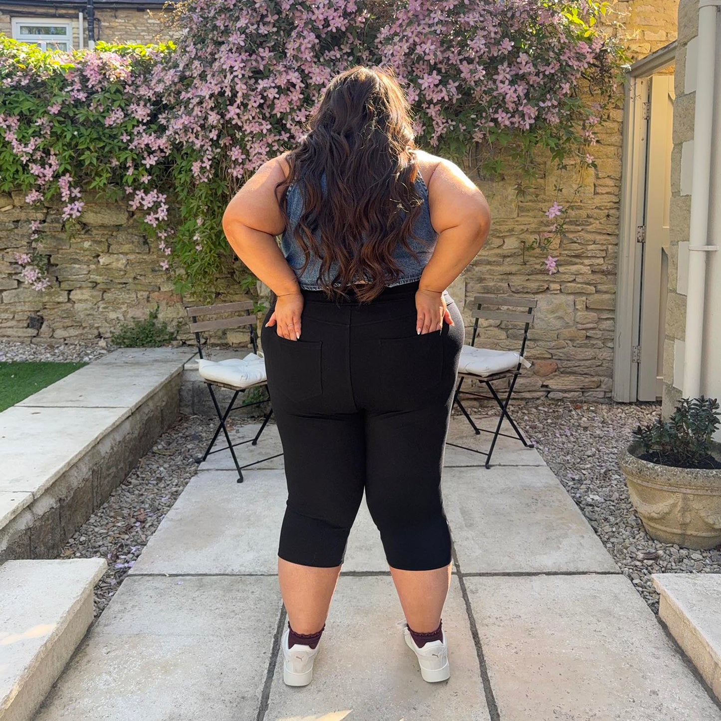 Capri Leggings - Black